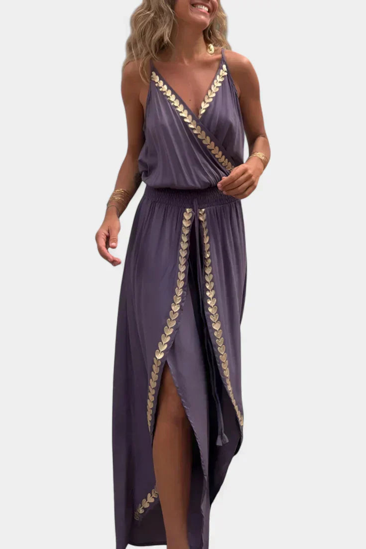 Donatila™ | Mono Elegante con Detalles Dorados y Pierna Abierta