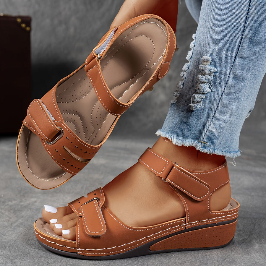 Célima - Sandalias Ortopédicas de Piel con Suela Ergonómica - imagen 4