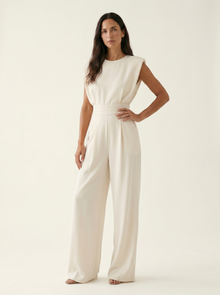 Valeria™ | Mono Elegante con Cinturón