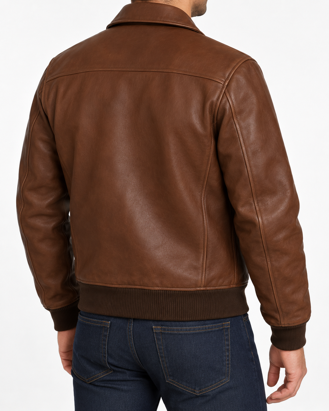 Chaqueta aviador café en modelo
