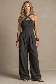 Ariana™ | Mono Elegante de Escote Cruzado