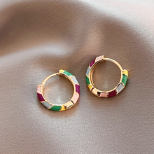 Pendientes Elegantes de Esmalte y Oro