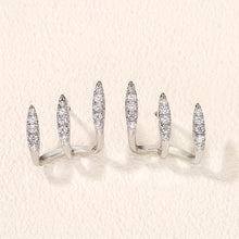 Pendientes Elegantes con Strass de Tres Garras
