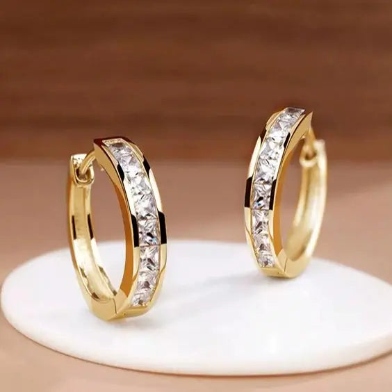Aros Chic de Oro y Cristal