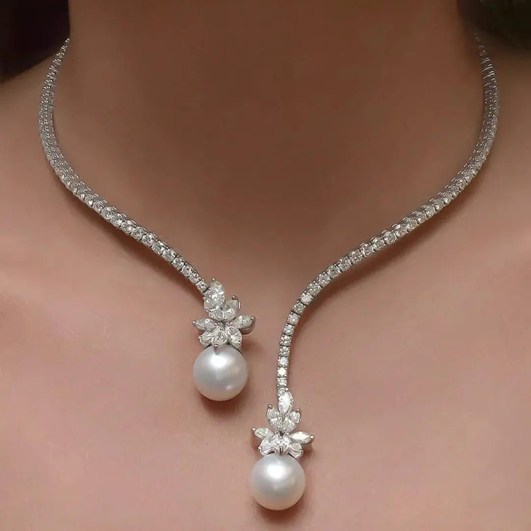 Collar Elegante Brillante de Plata Sterling con Perlas